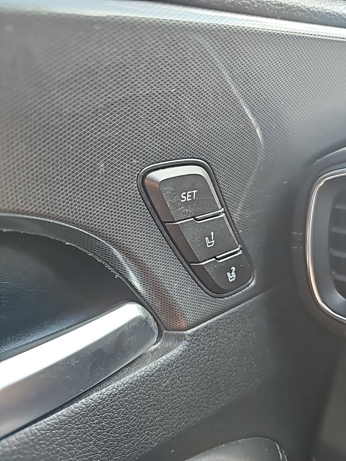 Used 2021 Hyundai Santa Fe Calligraphy image 16