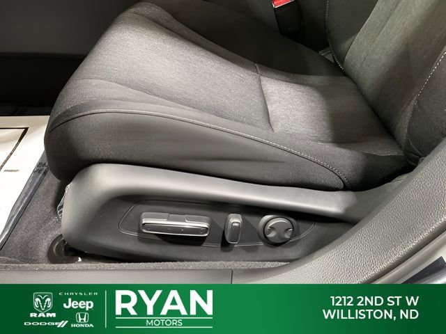 New 2025 Honda Accord SE image 30