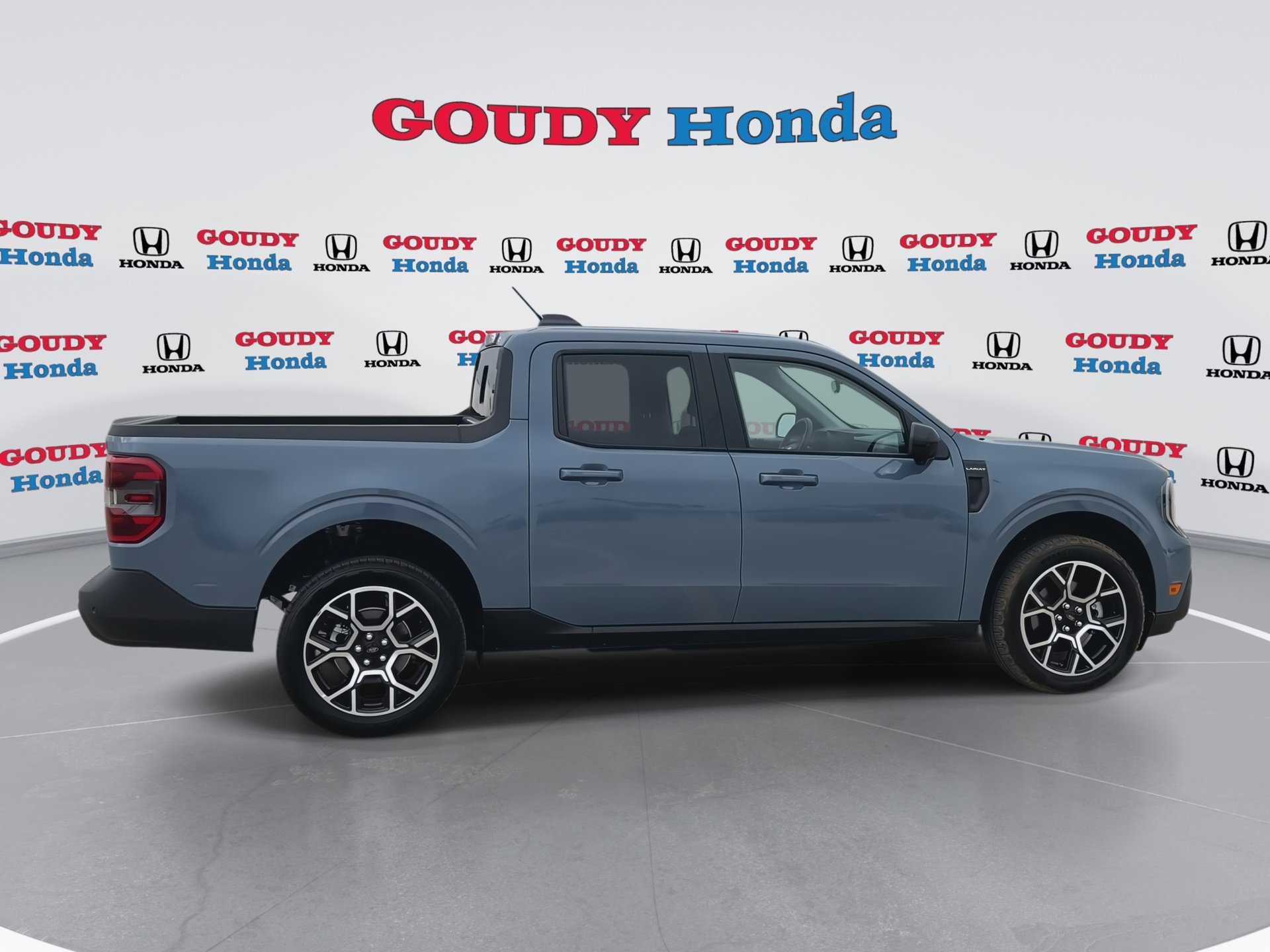 Used 2025 Ford Maverick Lariat AWD/4WD image 9