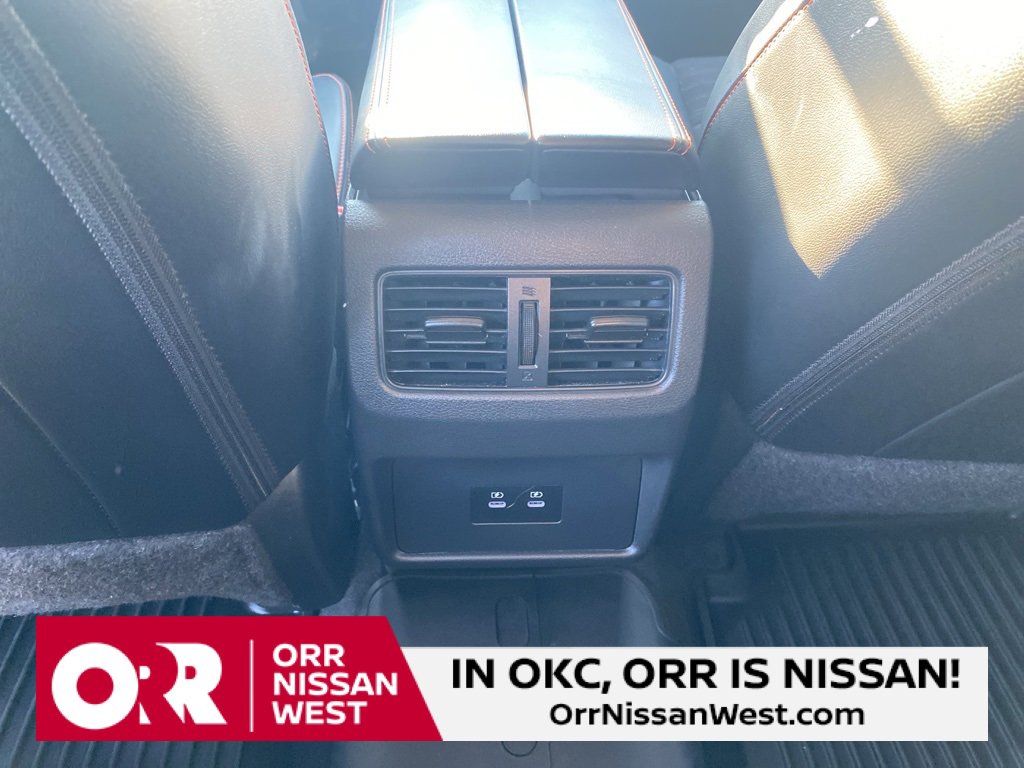 Used 2025 Nissan Rogue SV w/ Rock Creek Premium Package image 18