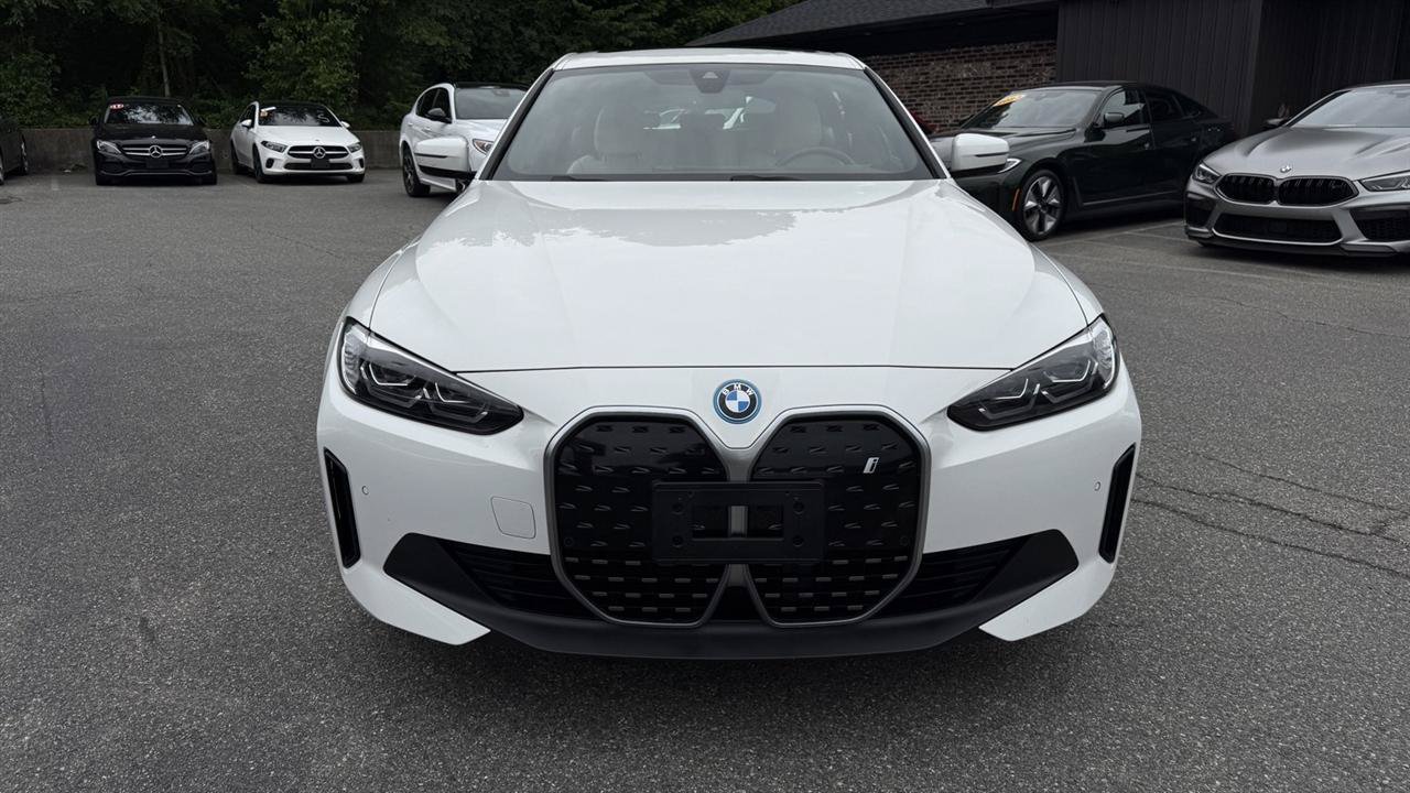 Used 2023 BMW i4 eDrive35 w/ Premium Package RWD image 23