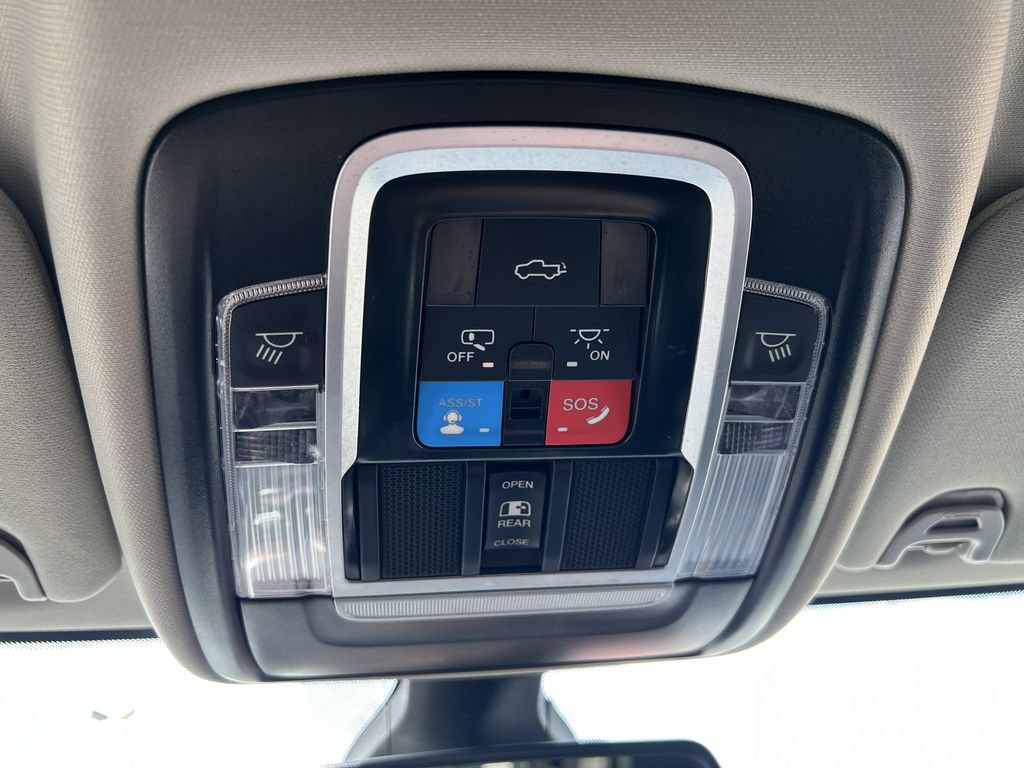 Certified 2024 RAM 2500 Laramie AWD/4WD image 14
