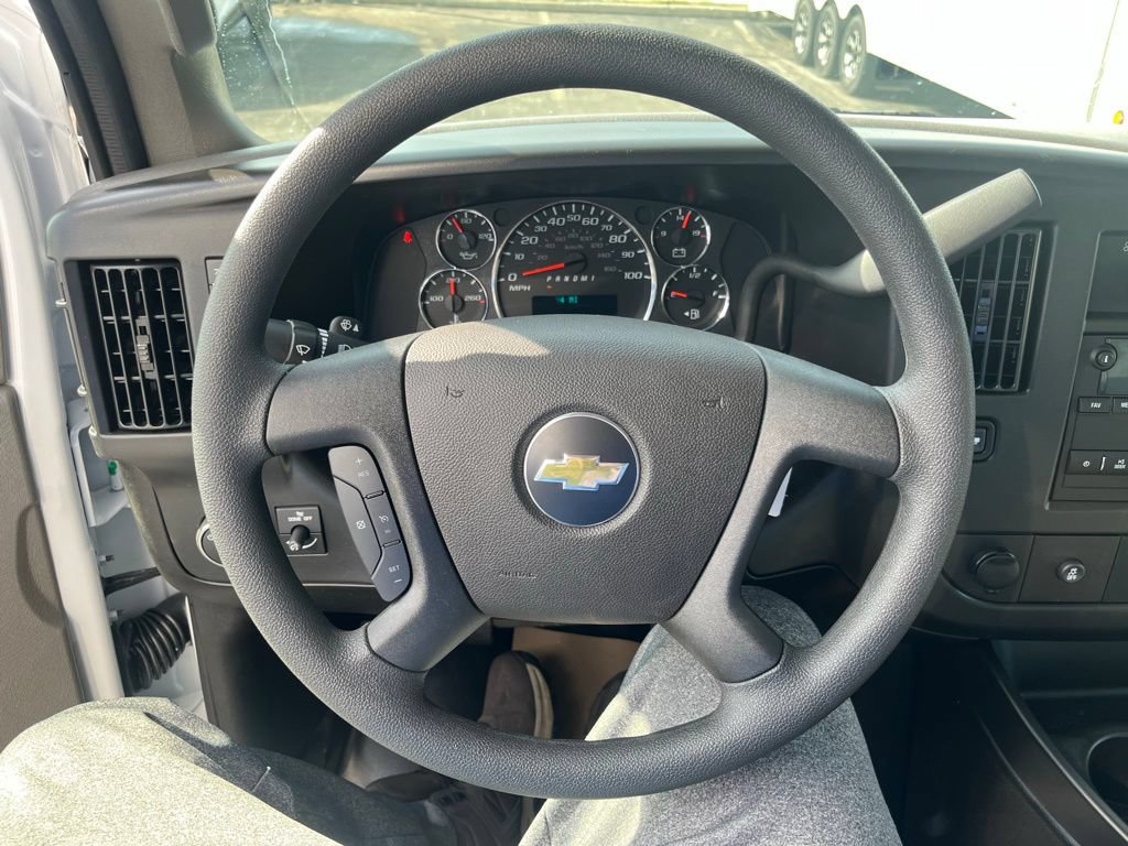 New 2026 Chevrolet Express 3500 w/ Power Convenience Package RWD image 39