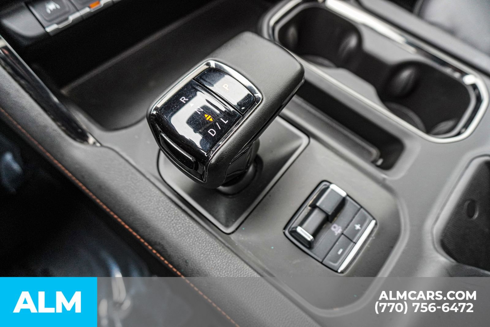 Used 2025 GMC Sierra 1500 AT4 w/ Technology Package image 44