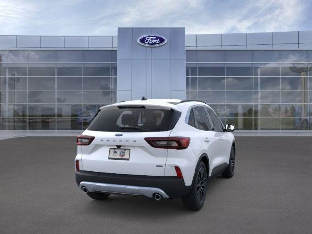 New 2025 Ford Escape SE FWD image 8