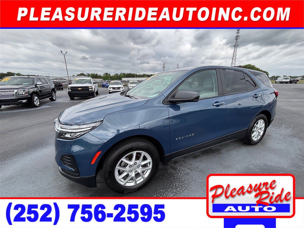 Used 2024 Chevrolet Equinox LS w/ LS Convenience Package FWD image 1