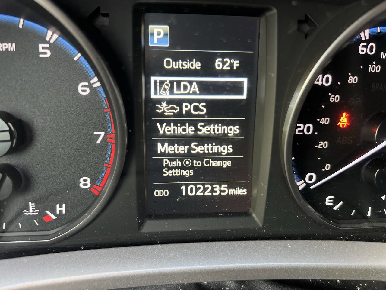 Used 2017 Toyota RAV4 LE image 24