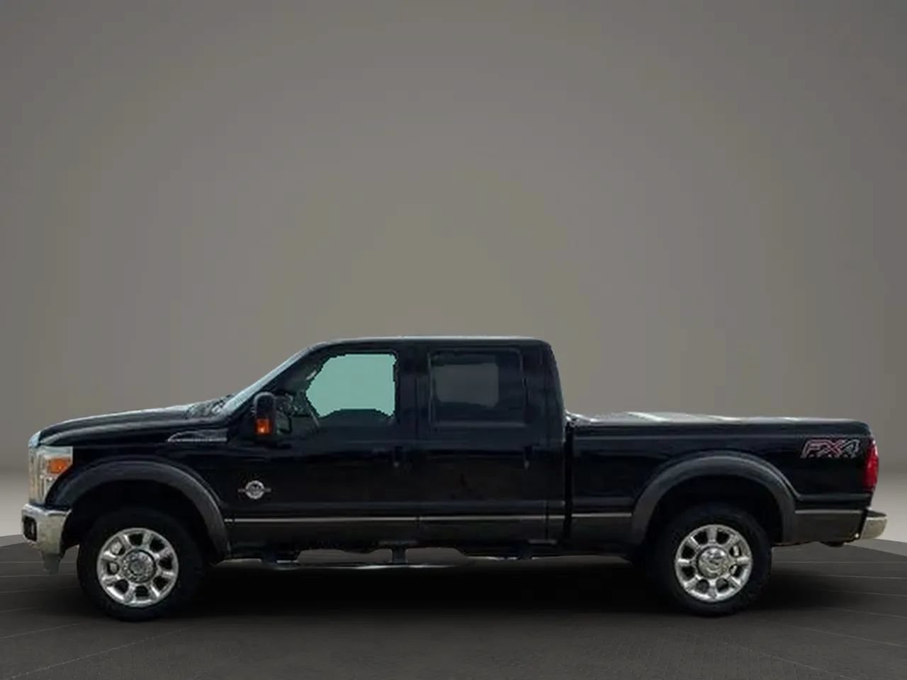 Used 2016 Ford F250 Lariat w/ Lariat Ultimate Package AWD/4WD image 6