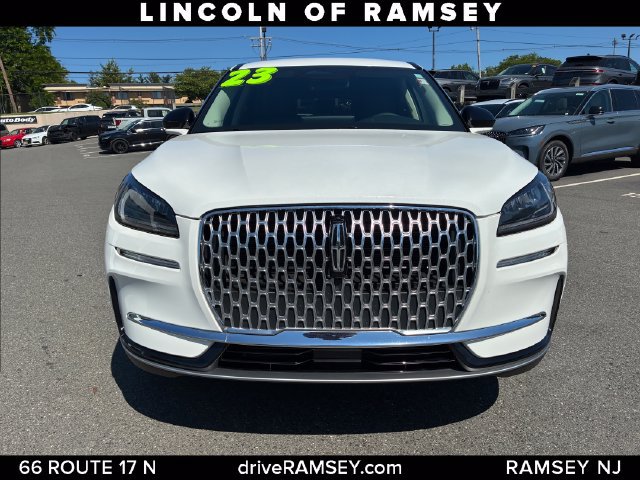 Certified 2023 Lincoln Corsair AWD image 11