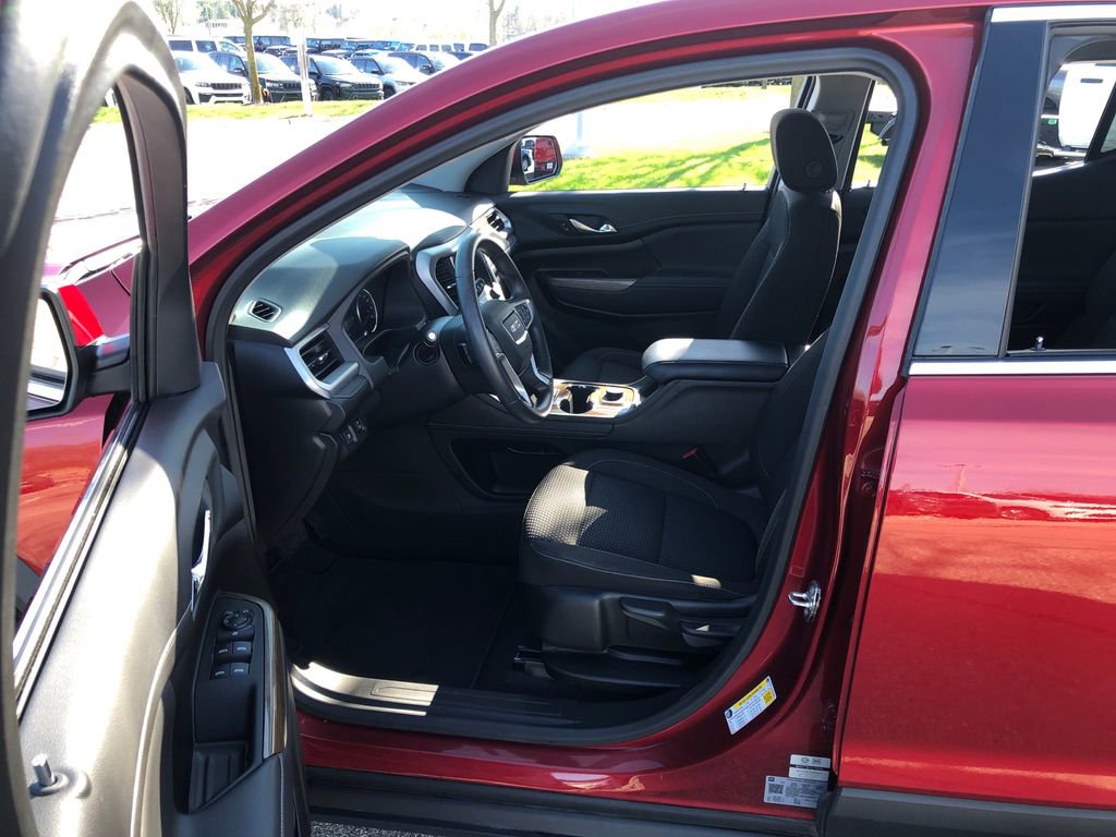 Used 2023 GMC Acadia SLE AWD/4WD image 18
