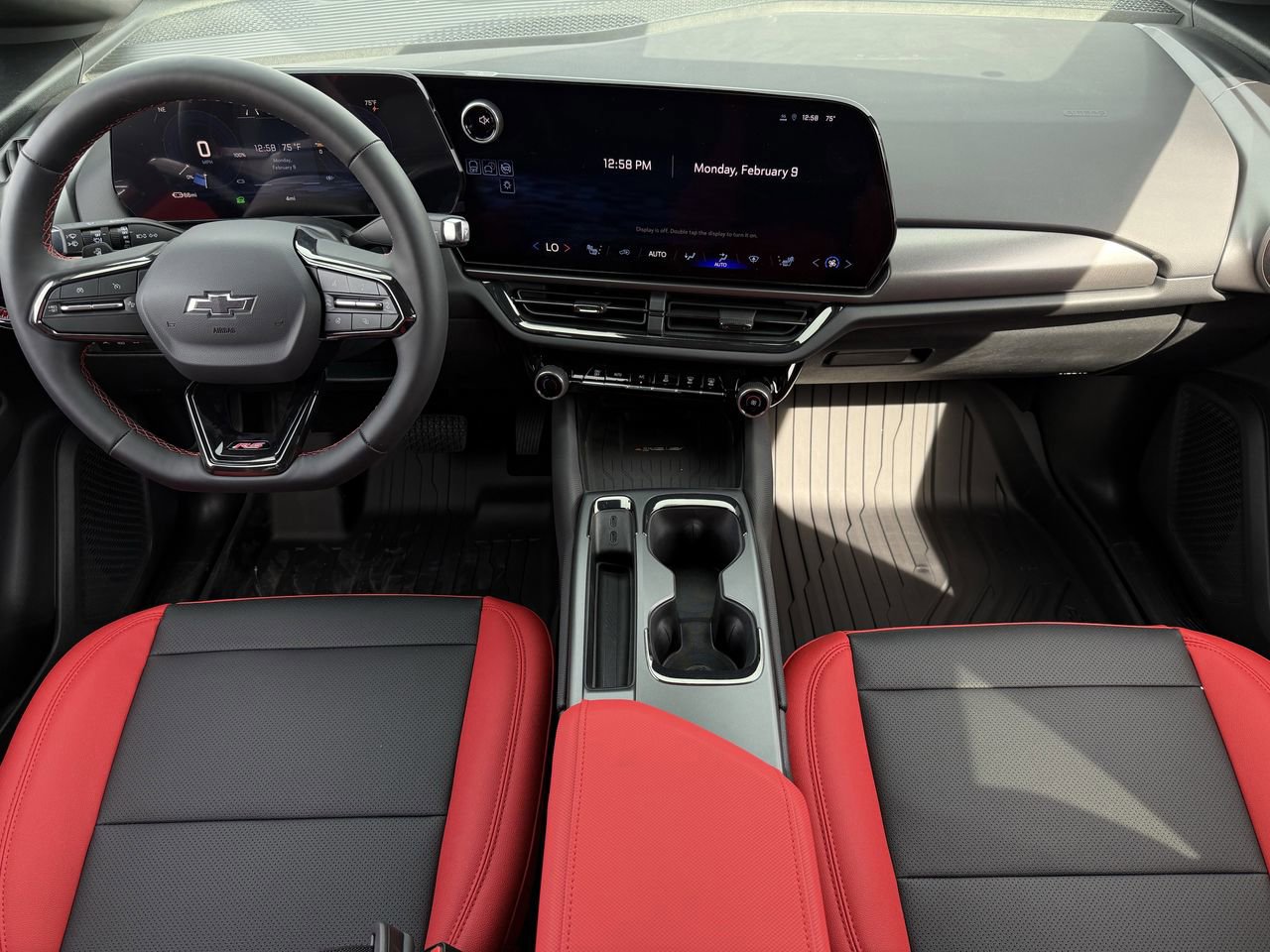 New 2026 Chevrolet Equinox EV RS image 10
