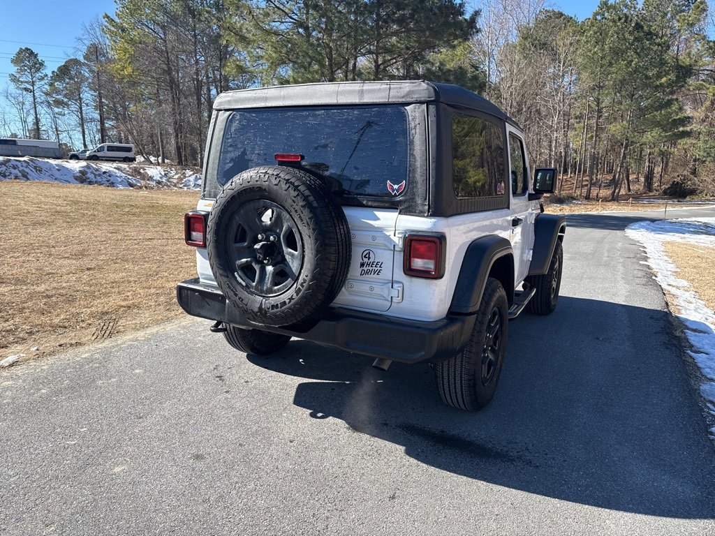 Used 2025 Jeep Wrangler Sport image 5