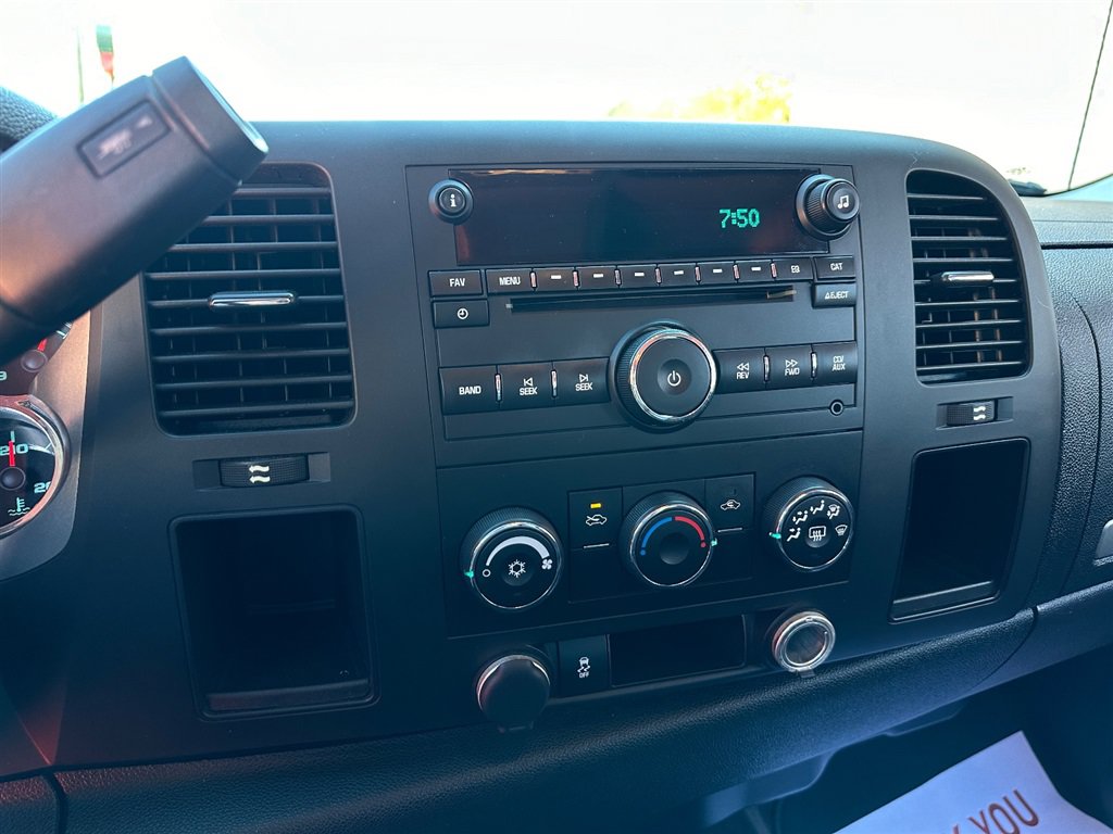 Used 2012 Chevrolet Silverado 1500 LT RWD image 29