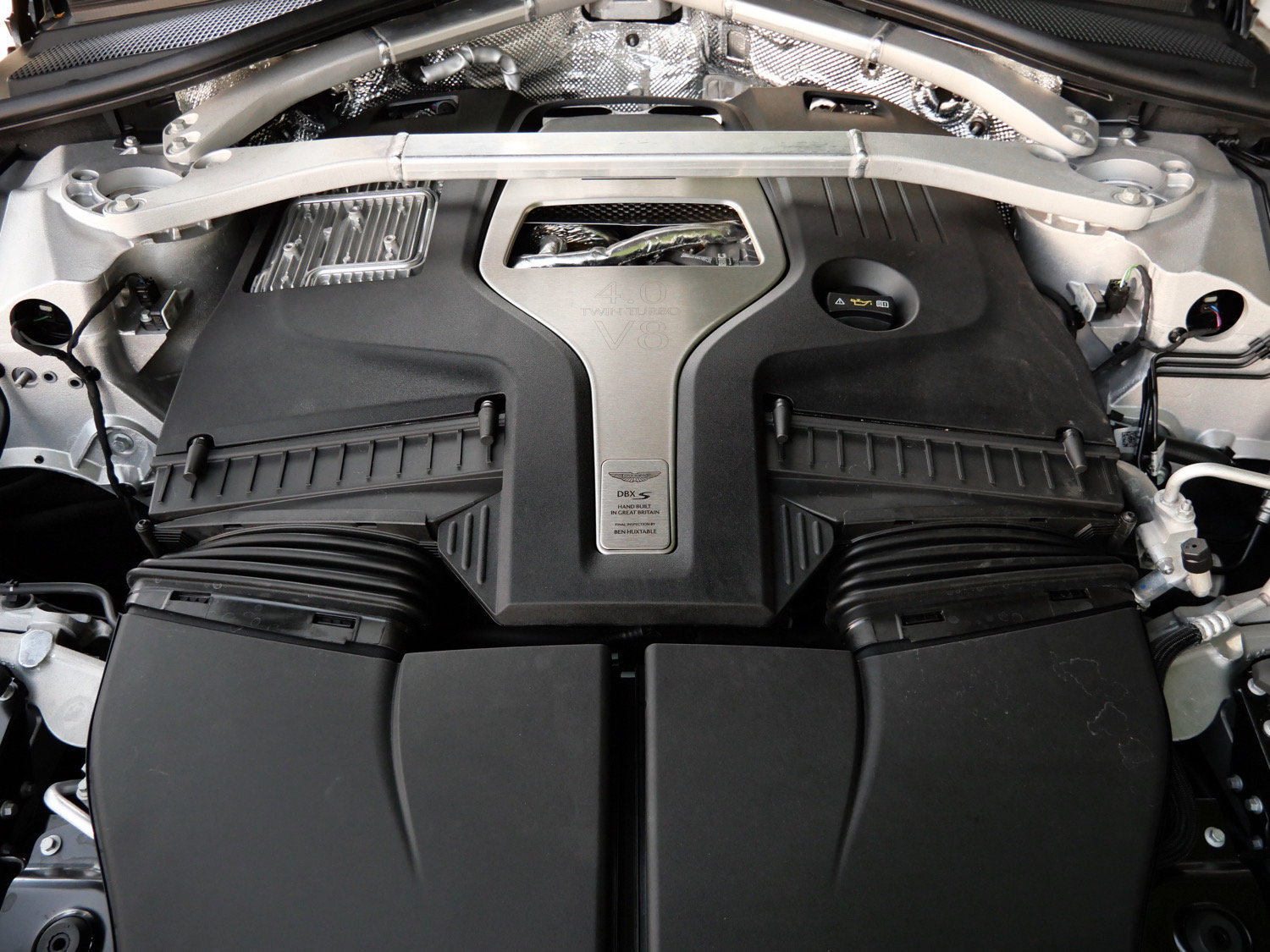 New 2026 Aston Martin DBX S AWD/4WD image 26