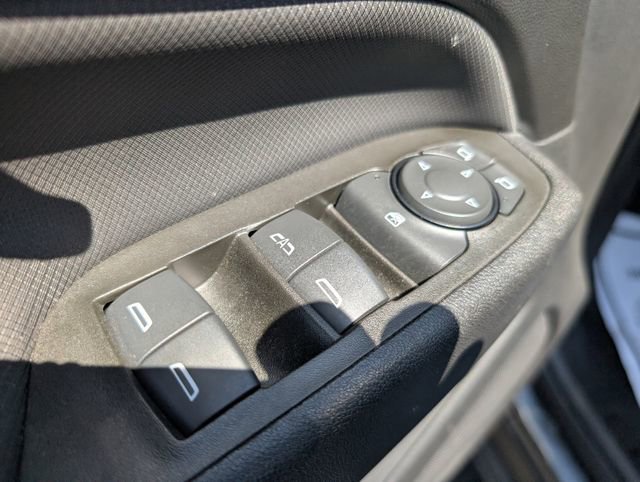Used 2023 Chevrolet Equinox RS AWD/4WD image 29