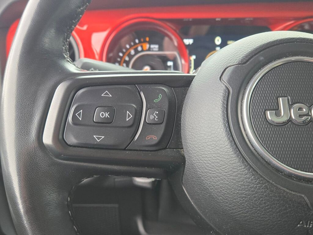 Used 2021 Jeep Gladiator Sport image 28