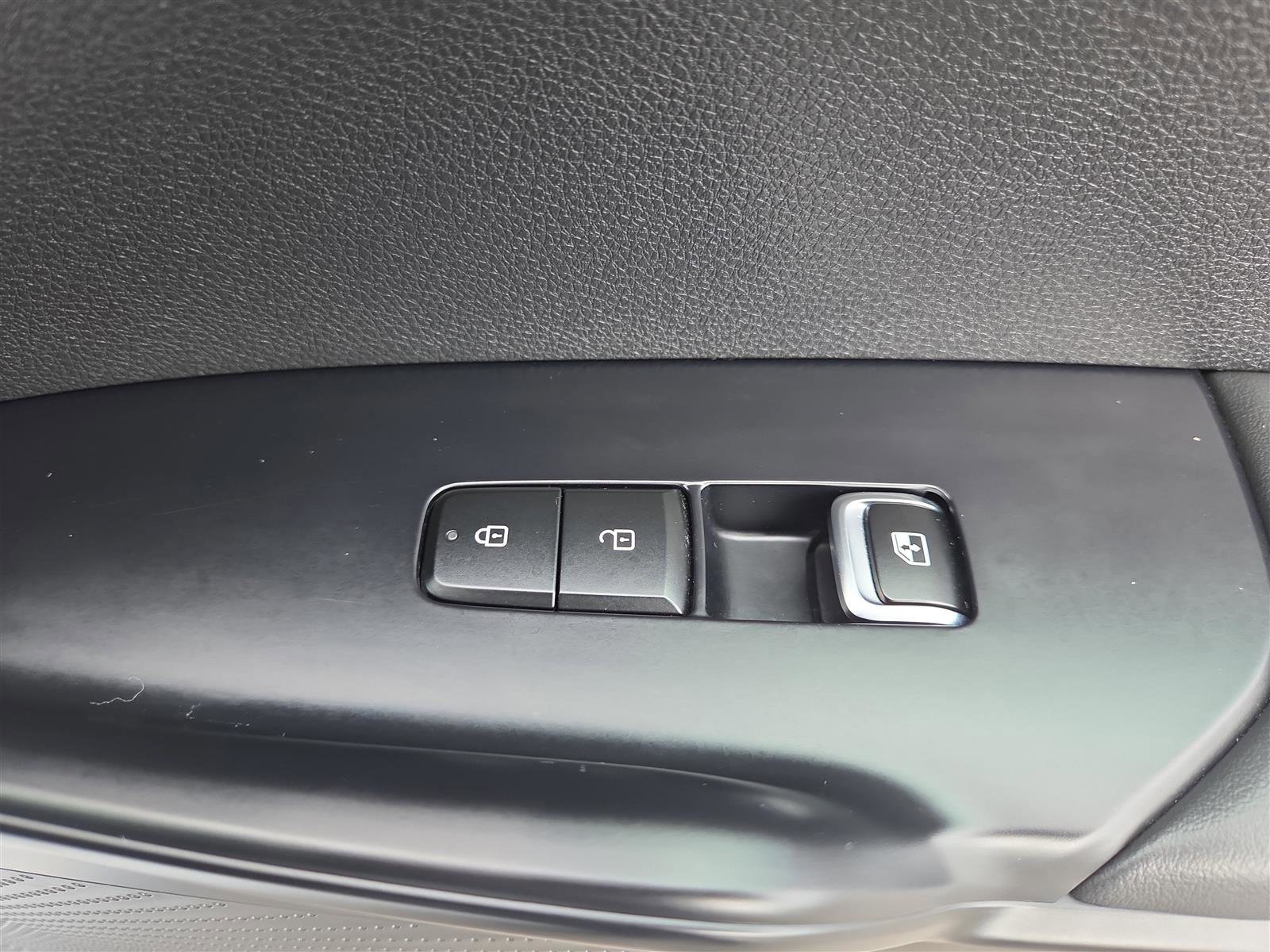 Used 2021 Kia K5 GT-Line image 33