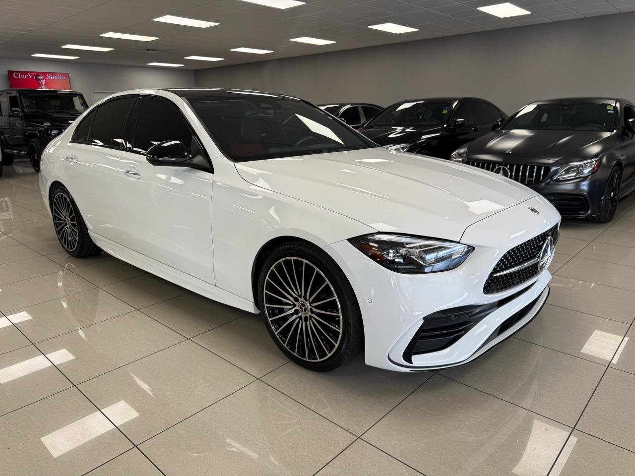 Used 2024 Mercedes-Benz C 300 Sedan image 2