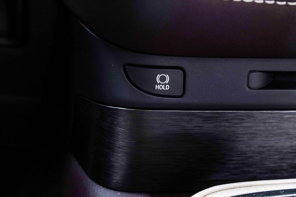Used 2019 Lexus LS 500 AWD image 28