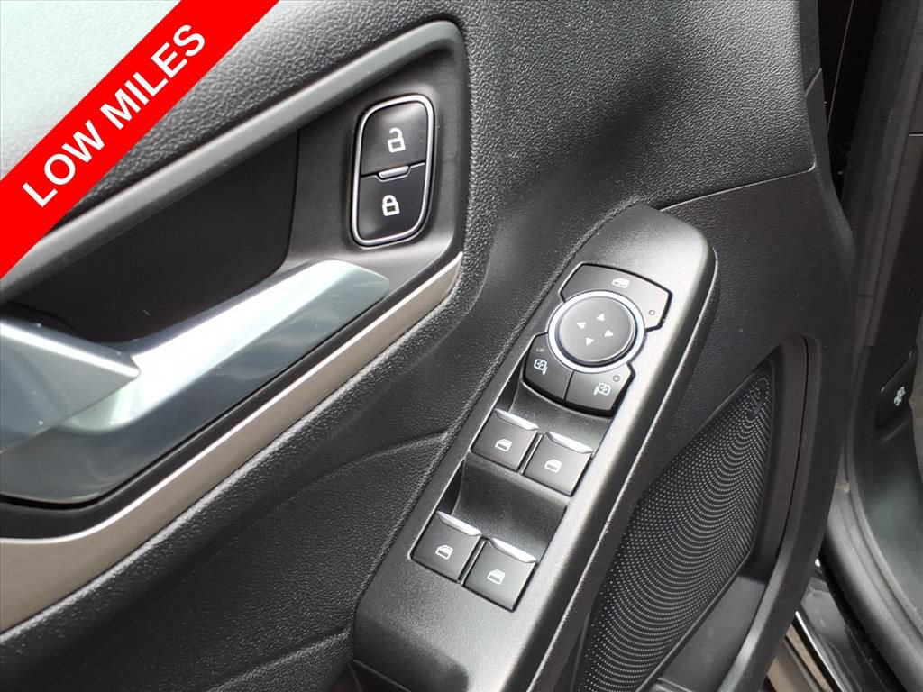 Certified 2022 Ford Escape SEL AWD/4WD image 15