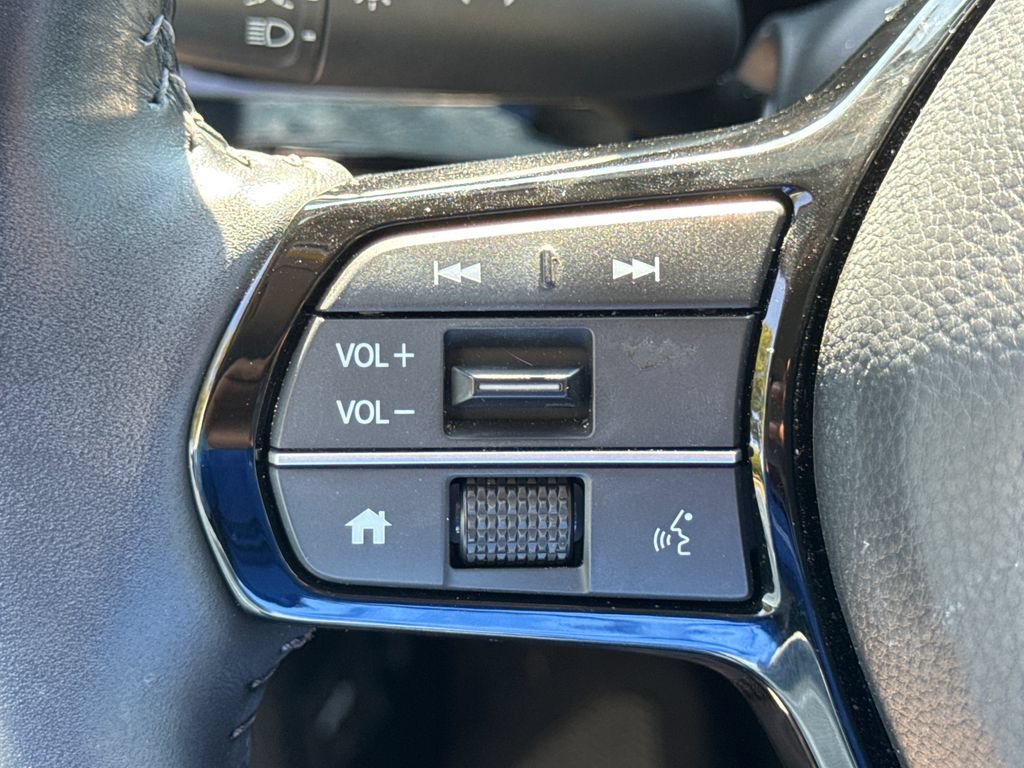 Certified 2025 Honda CR-V EX-L image 30
