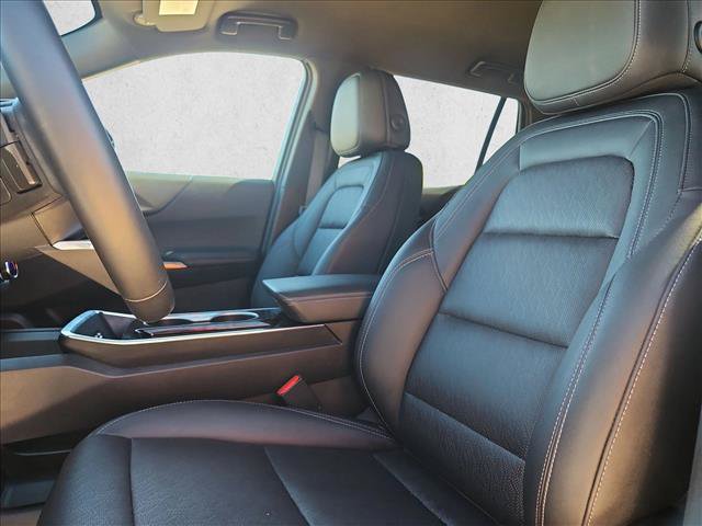 Used 2025 Chevrolet Equinox LT w/ Convenience Package II FWD image 16