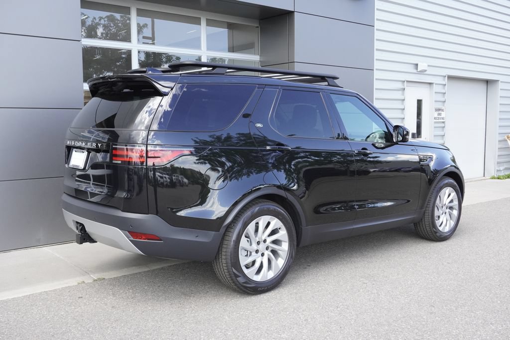 New 2026 Land Rover Discovery S AWD/4WD image 4