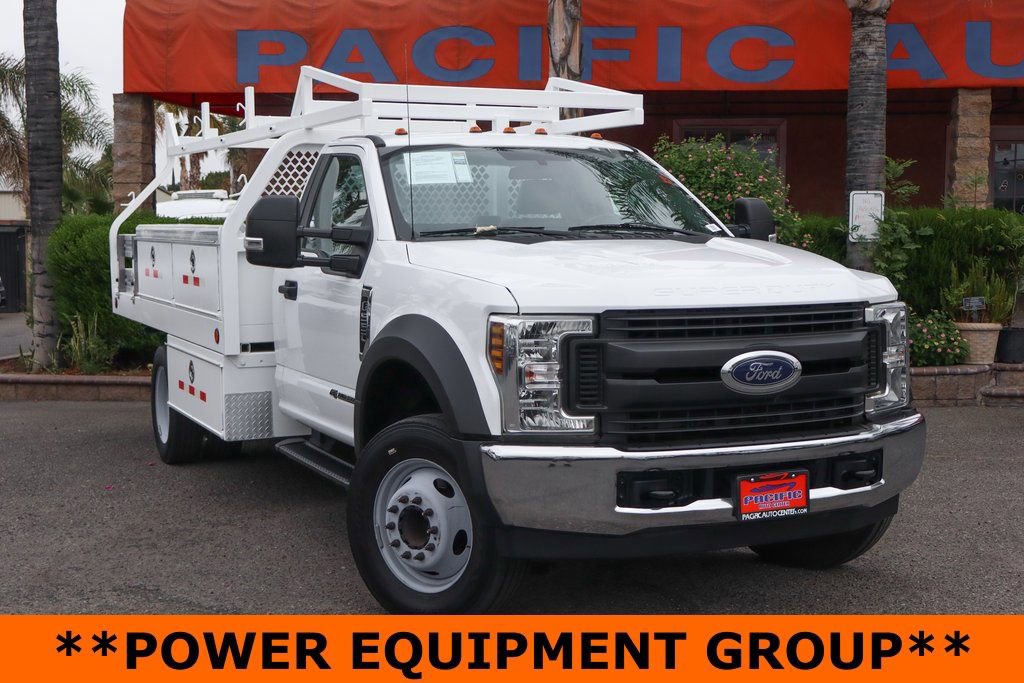 Used 2019 Ford F550 2WD Regular Cab Super Duty image 2