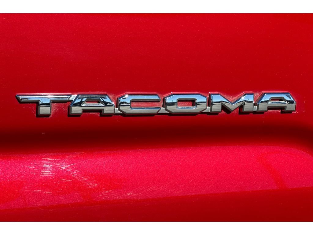 Certified 2020 Toyota Tacoma image 31