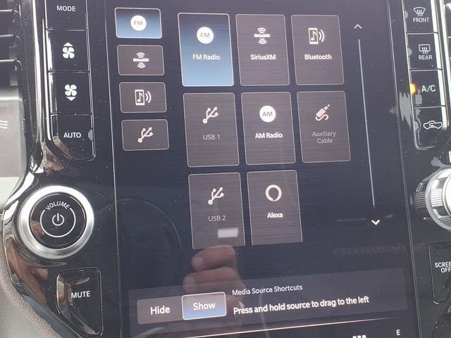 New 2026 RAM 1500 Laramie AWD/4WD image 7