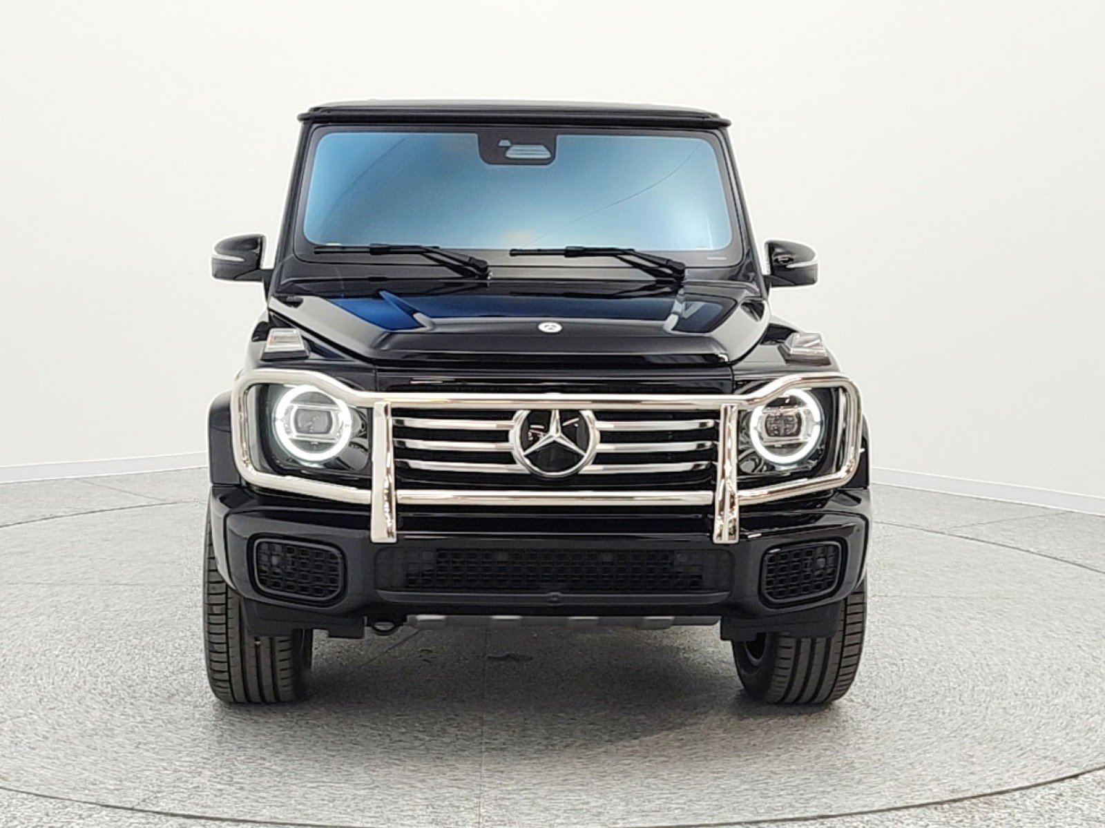 Used 2025 Mercedes-Benz G 550 image 2