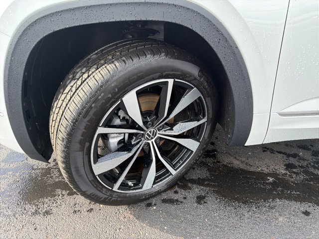 New 2026 Volkswagen Atlas SEL Premium R-Line AWD/4WD image 10