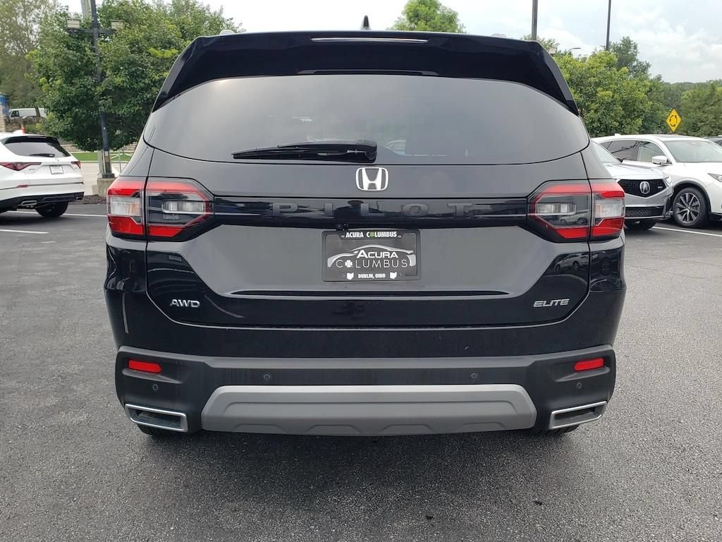 Used 2025 Honda Pilot Elite image 6