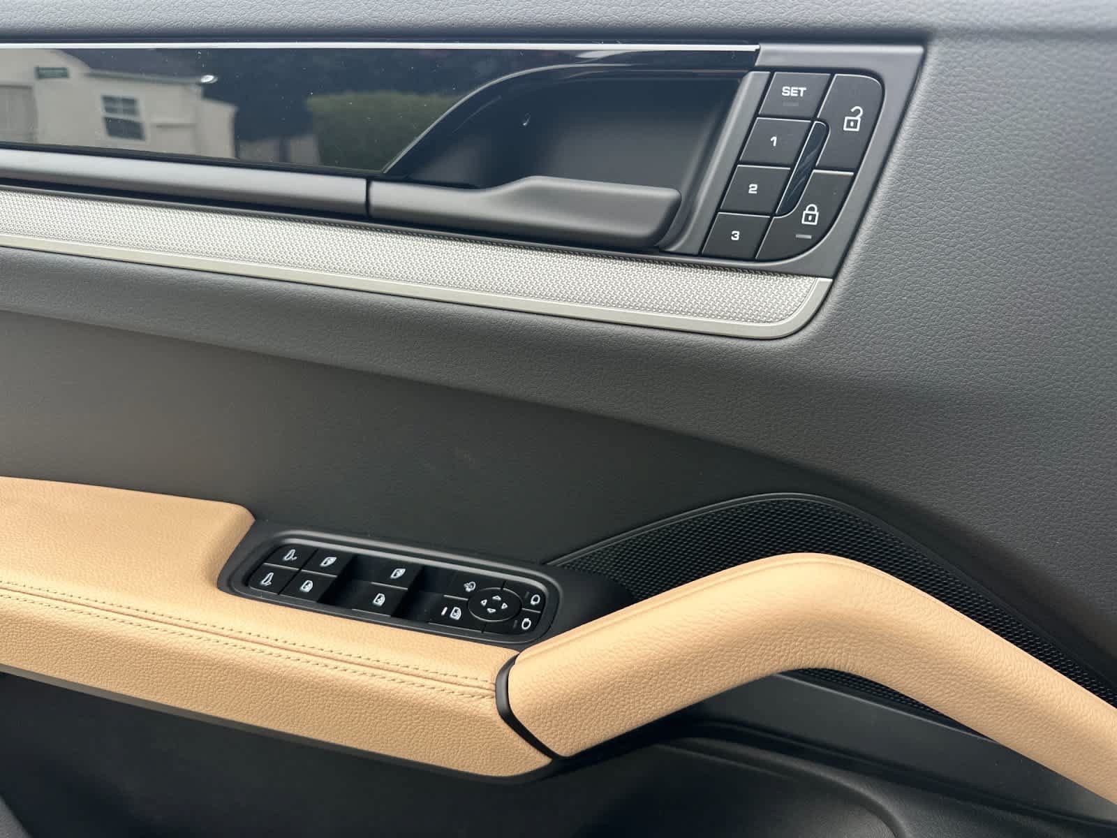 New 2026 Porsche Cayenne AWD/4WD image 12