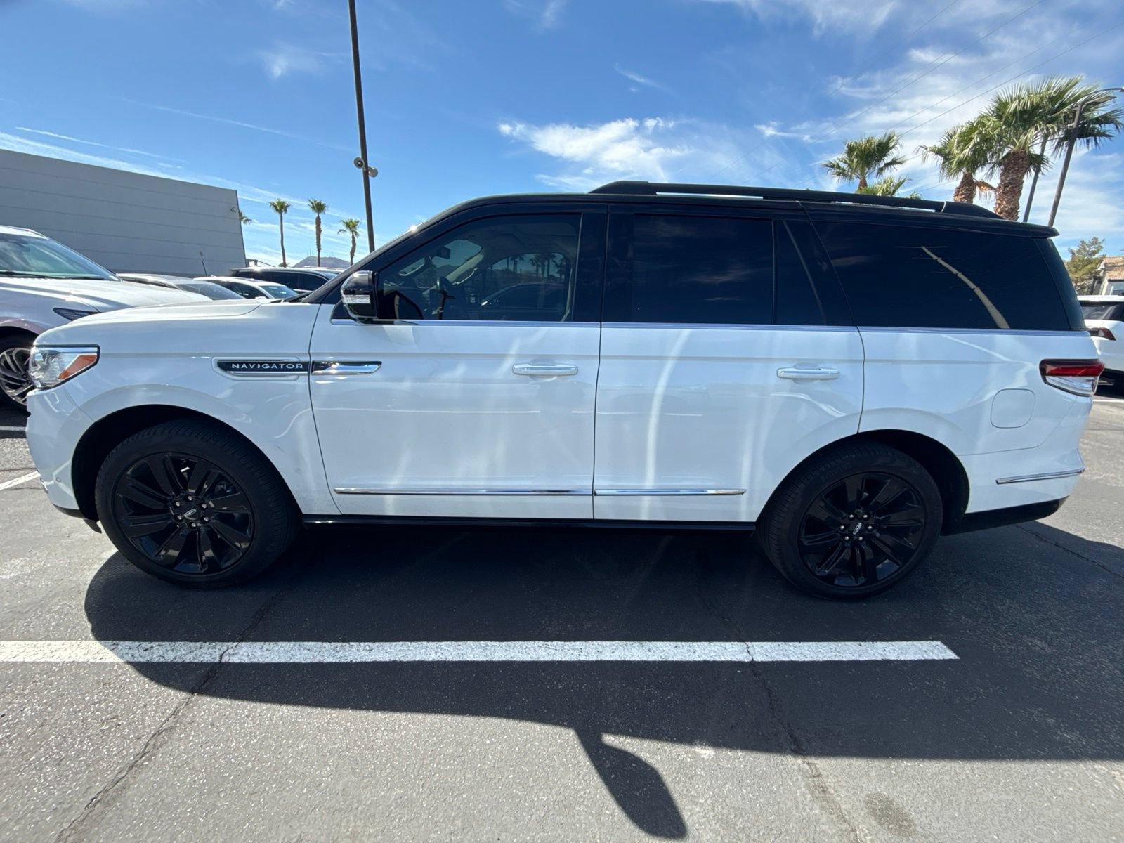 Used 2022 Lincoln Navigator Black Label AWD/4WD image 8