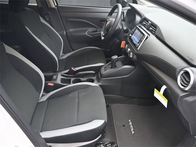 Used 2025 Nissan Versa S w/ Trunk Package image 36