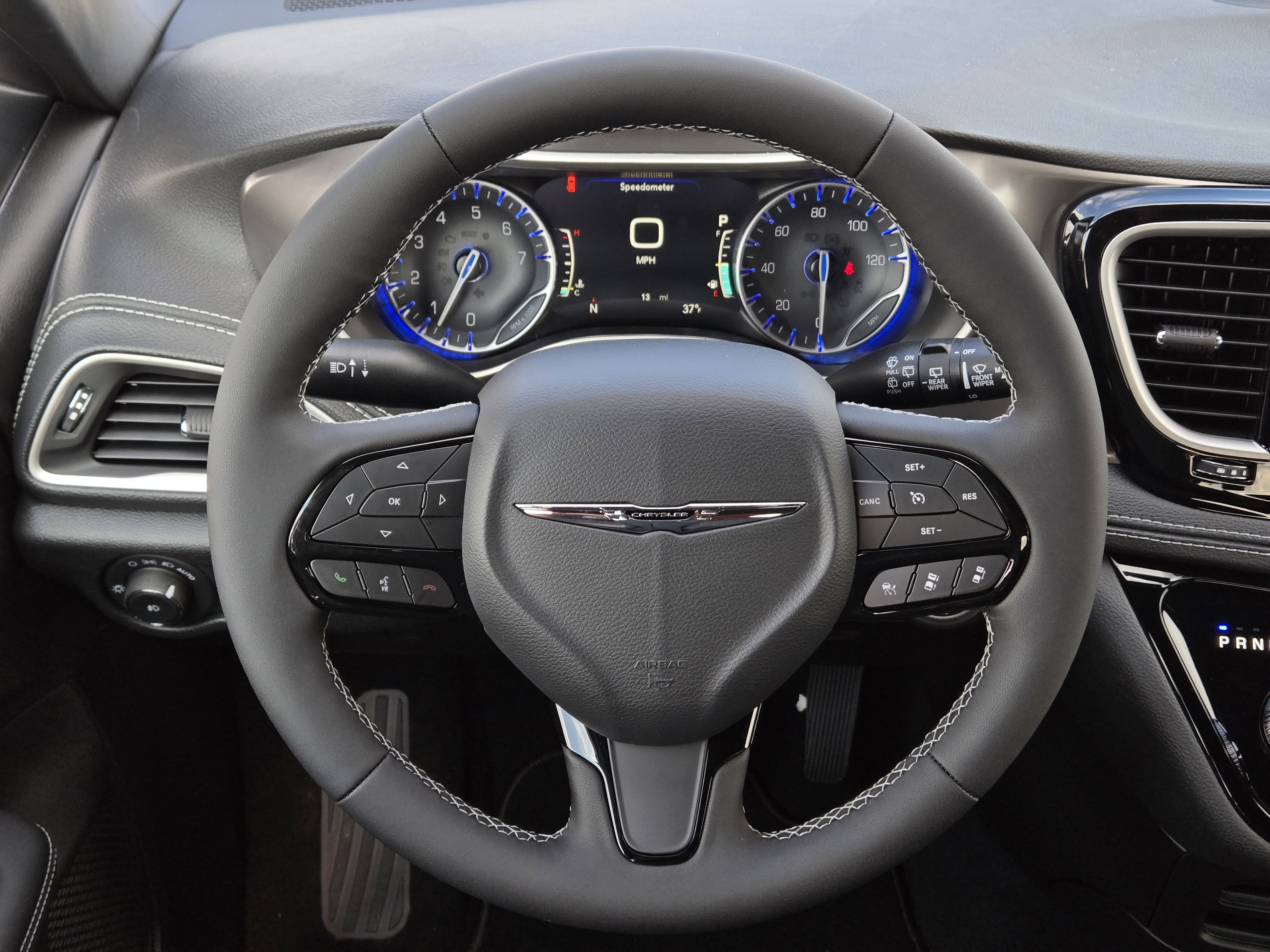 New 2026 Chrysler Pacifica Select image 19