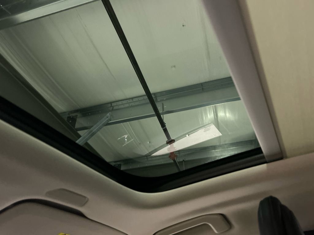 Certified 2024 Volvo XC60 B5 Core w/ Protection Package Premier image 25