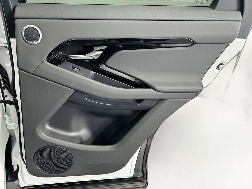 Certified 2025 Land Rover Range Rover Evoque S image 26