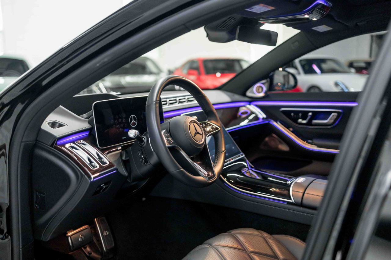 Used 2023 Mercedes-Benz Maybach S 580 4MATIC image 2