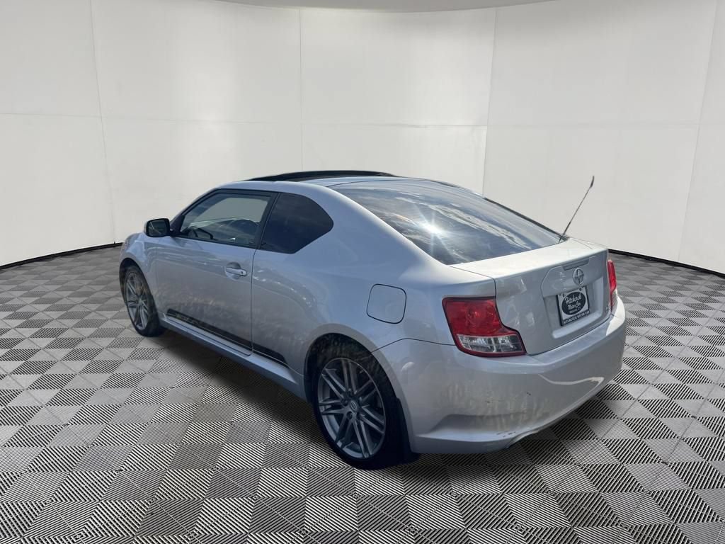 Used 2013 Scion tC FWD image 7