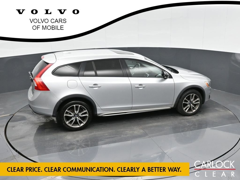 Used 2017 Volvo V60 T5 Cross Country w/ Convenience Package image 24