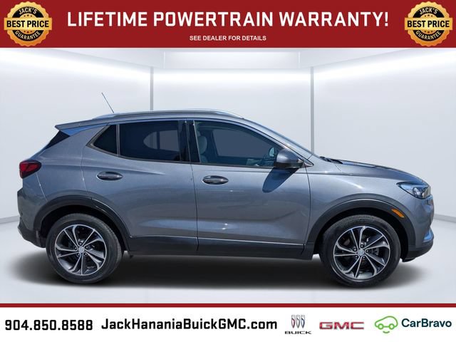 Certified 2022 Buick Encore GX Essence w/ Advanced Technology Package FWD image 2