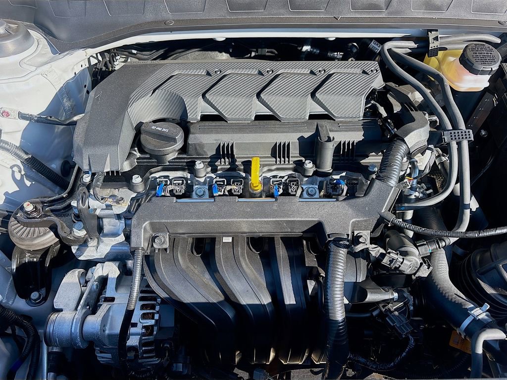 New 2025 Hyundai Venue SEL image 28