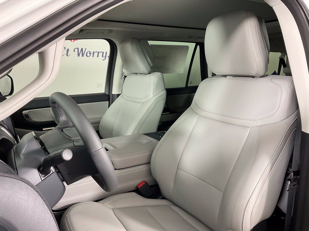 New 2027 Ford Expedition Max Active RWD image 14