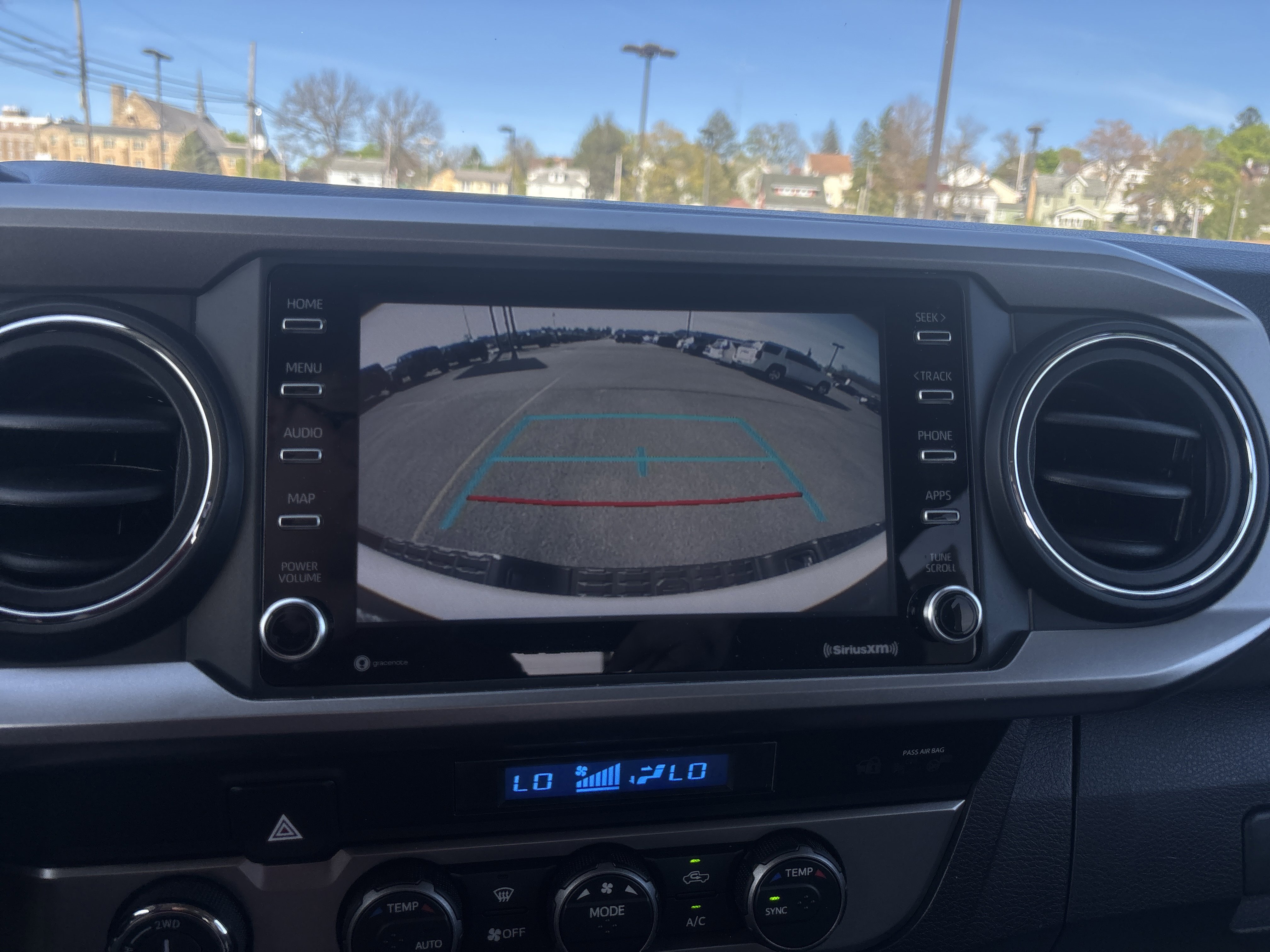 Used 2021 Toyota Tacoma SR5 AWD/4WD image 26