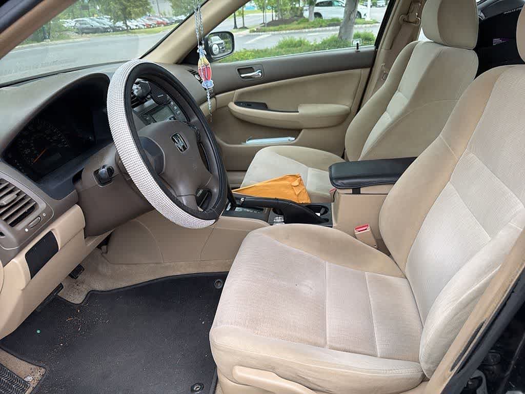 Used 2005 Honda Accord LX image 10
