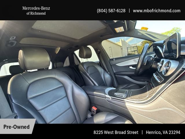 Used 2021 Mercedes-Benz GLC 300 4MATIC image 15