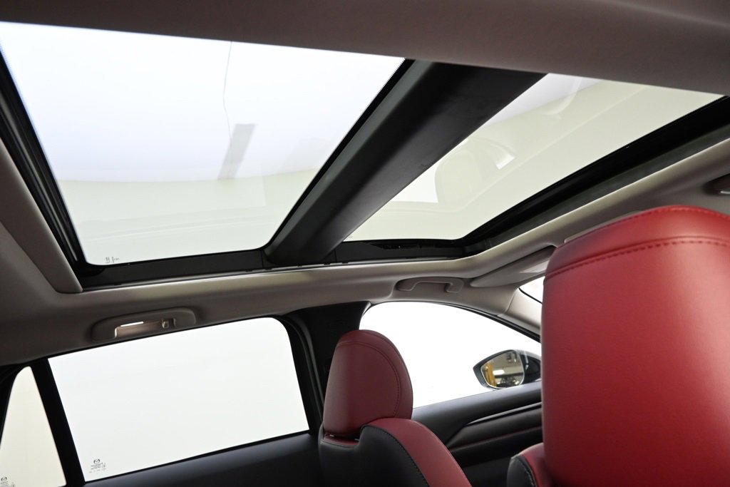 Used 2025 MAZDA CX-50 2.5 Hybrid w/ Premium Plus Pkg image 17