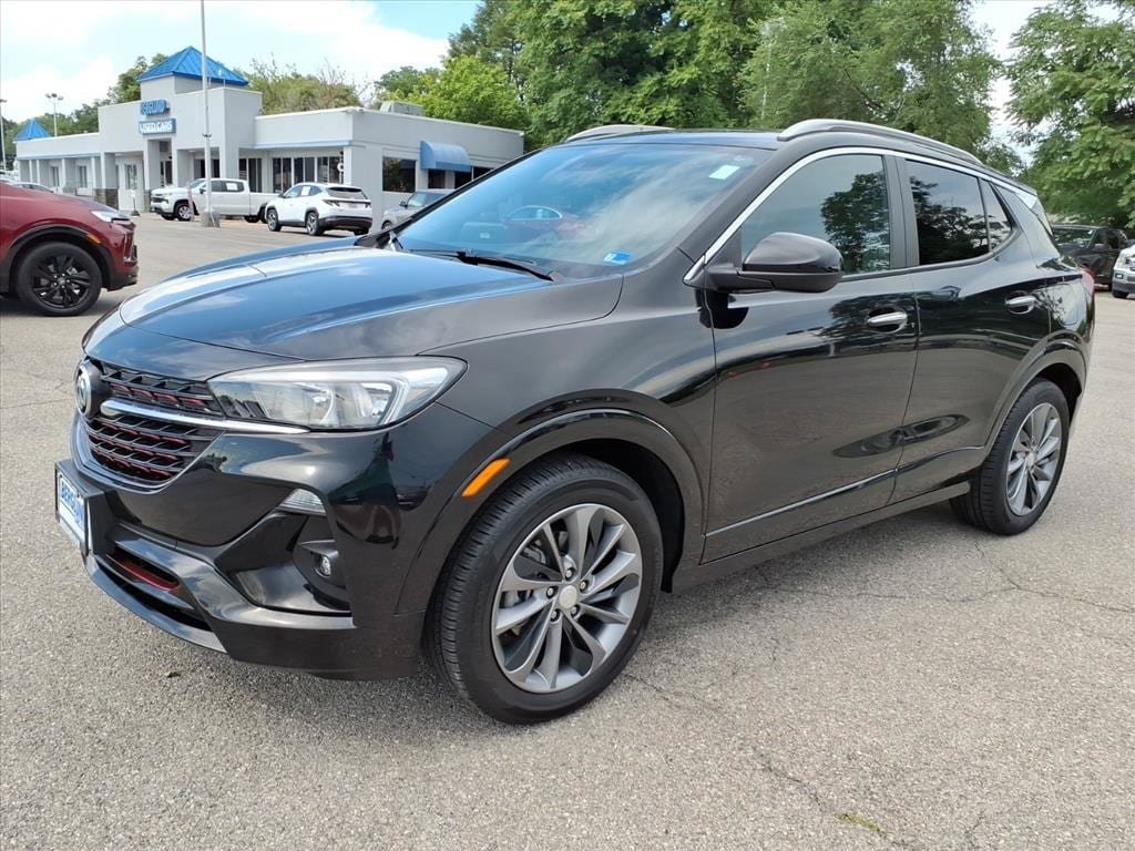 Used 2023 Buick Encore GX Select w/ Experience Buick Package FWD image 7